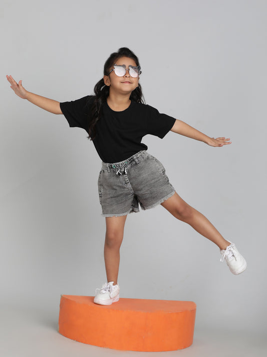 Girls Grey Washed Cotton A-Line Regular Fit Above Knee Shorts