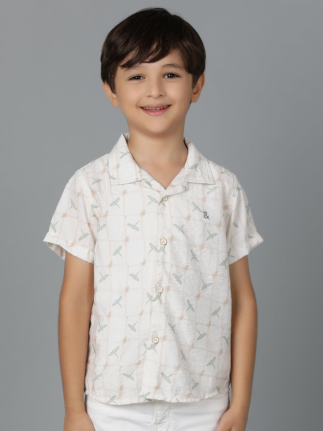 Boys Off White Printed Viscose Regular Fit Shirt