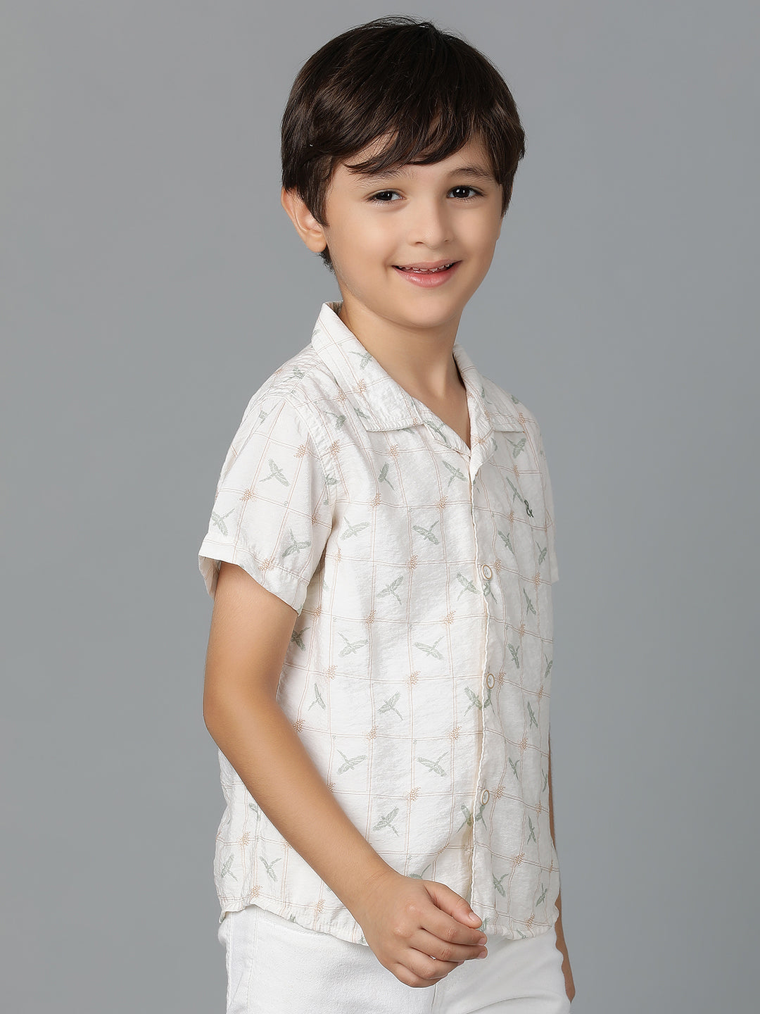 Boys Off White Printed Viscose Regular Fit Shirt