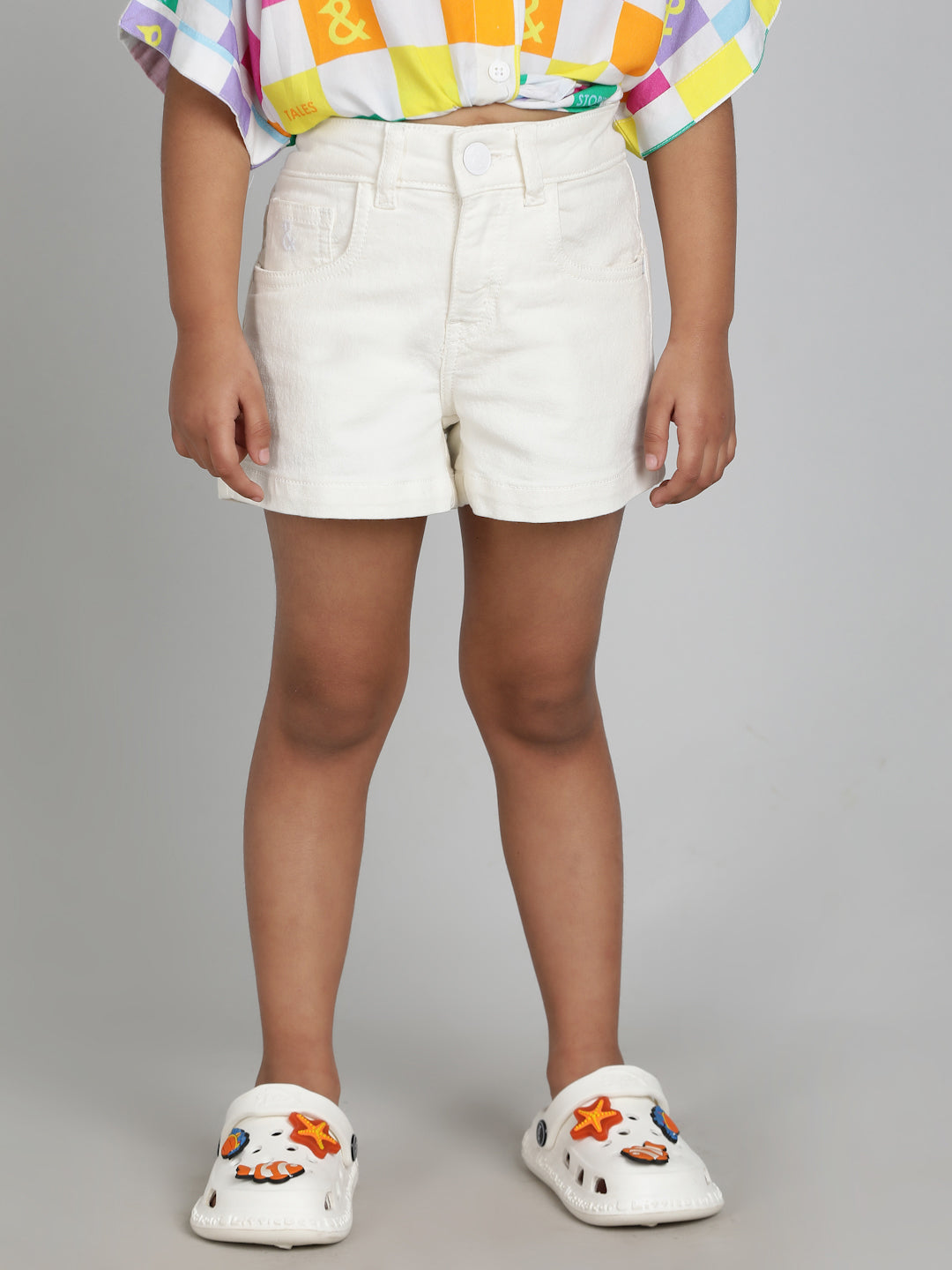 Girls White Washed Lycra Regular Fit Above Knee Shorts
