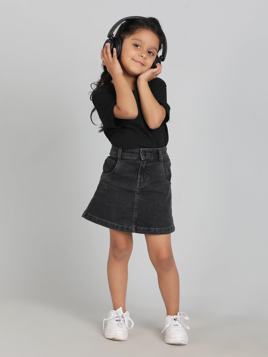 Girls Black A-Line Washed Lycra Above Knee Skirt