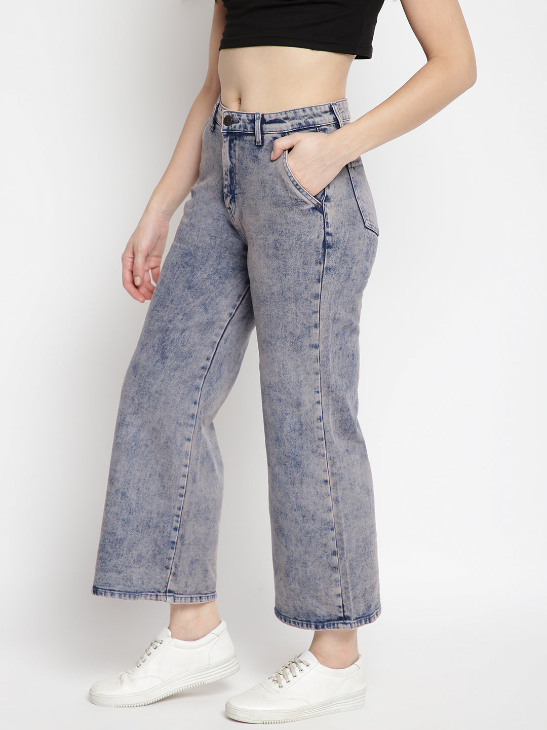 Women Pink Tint Flared Denim Jeans