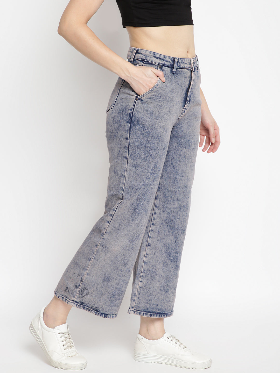 Women Pink Tint Flared Denim Jeans