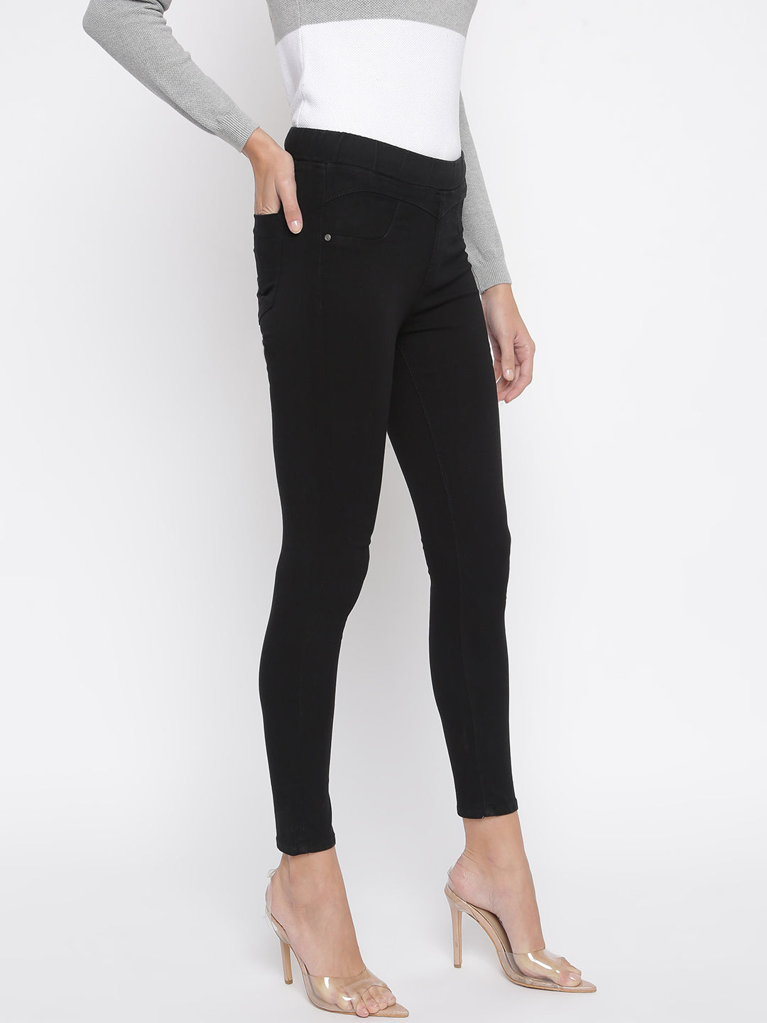 Women Skinny Fit Black Denim Jegging
