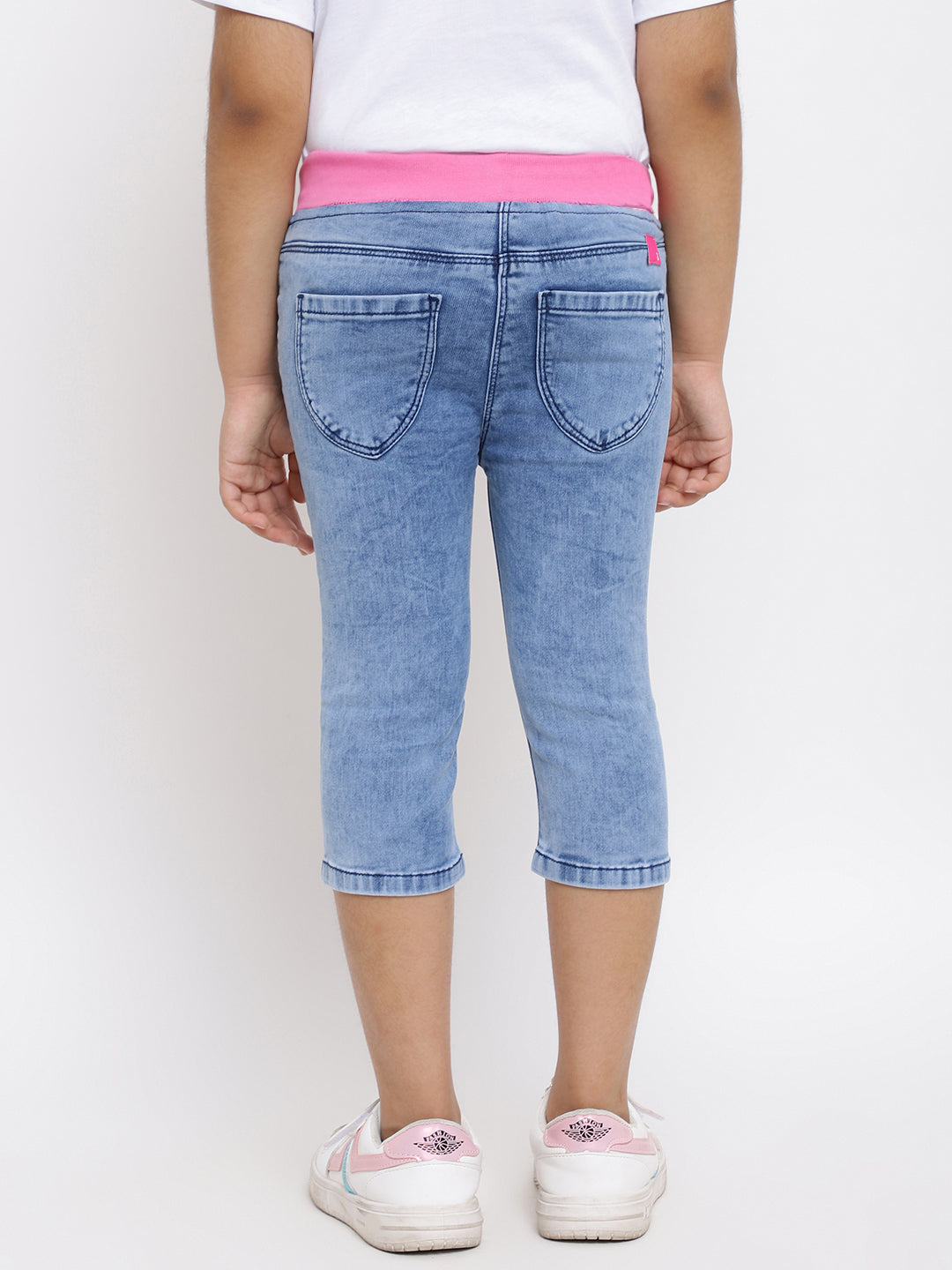 GIRLS SLIM FIT LIGHT BLUE CAPRI WITH PINK WAISTBAND