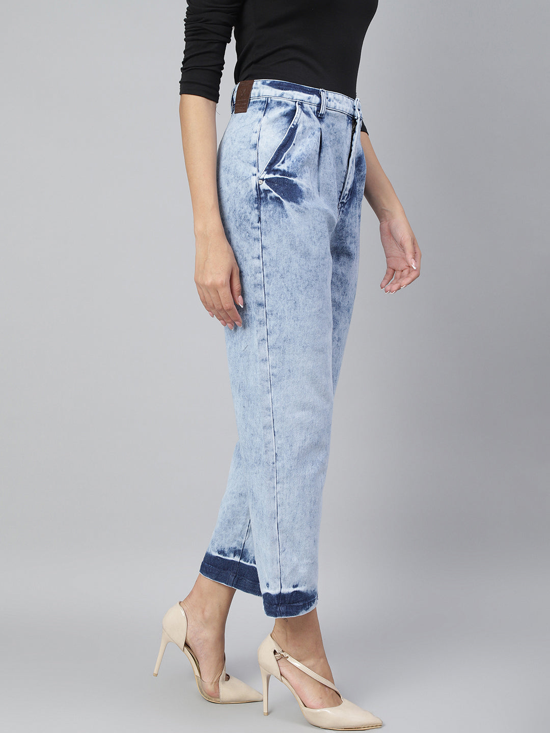 Women Slouchy Fit Light Blue Denim Jeans
