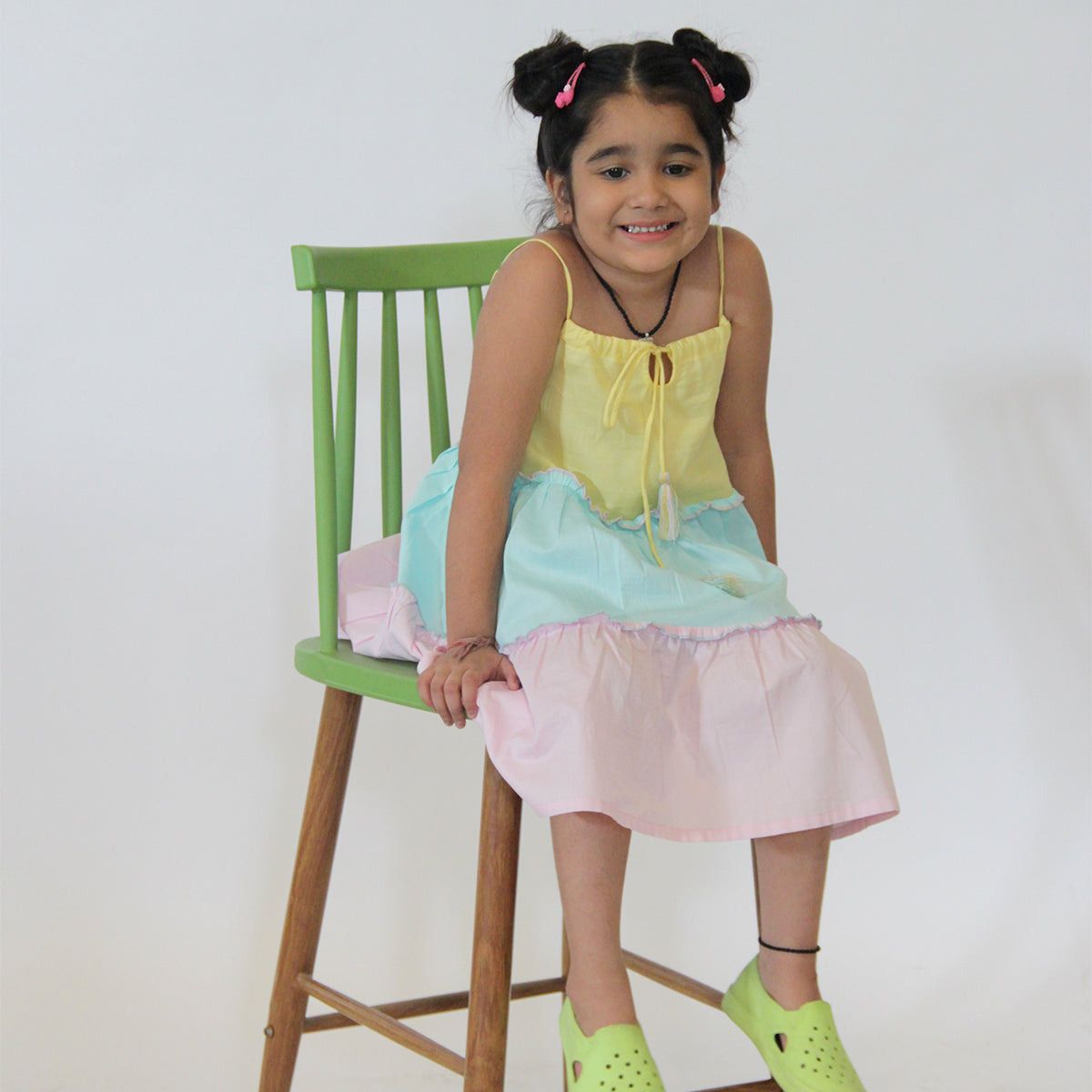 GIRLS REGULAR FIT MULTI COLOR SLEEVE LESS COTTON DRESS