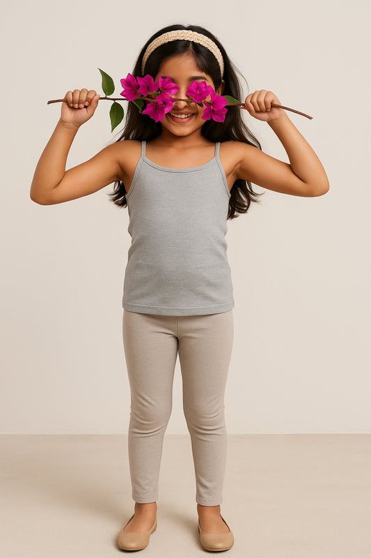 Girls Grey Lycra Regular Fit Spaghetti Sleeve Solid Camisole
