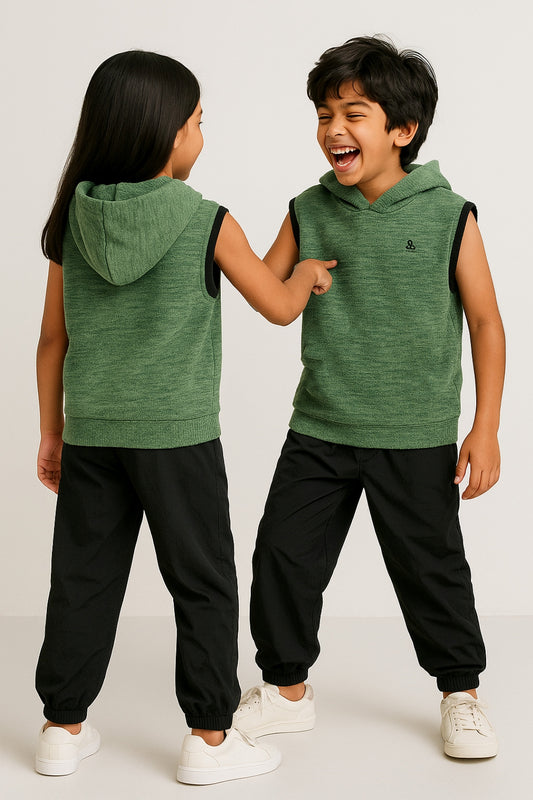 Boys & Girls Polyester Green Sleeveless Hoodie