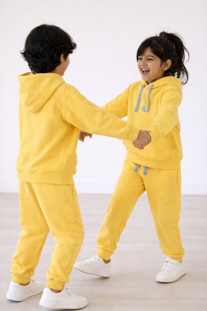 Boys & Girls Cotton Solid Yellow Lounge Set