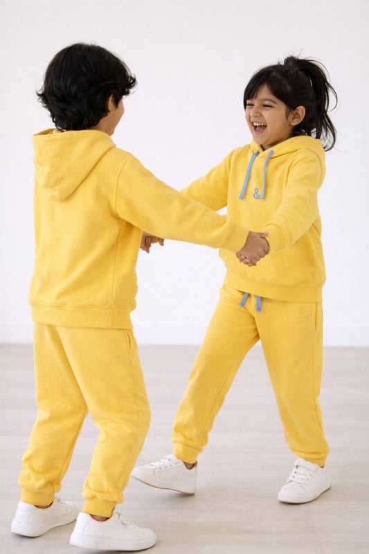 Boys & Girls Cotton Solid Yellow Lounge Set