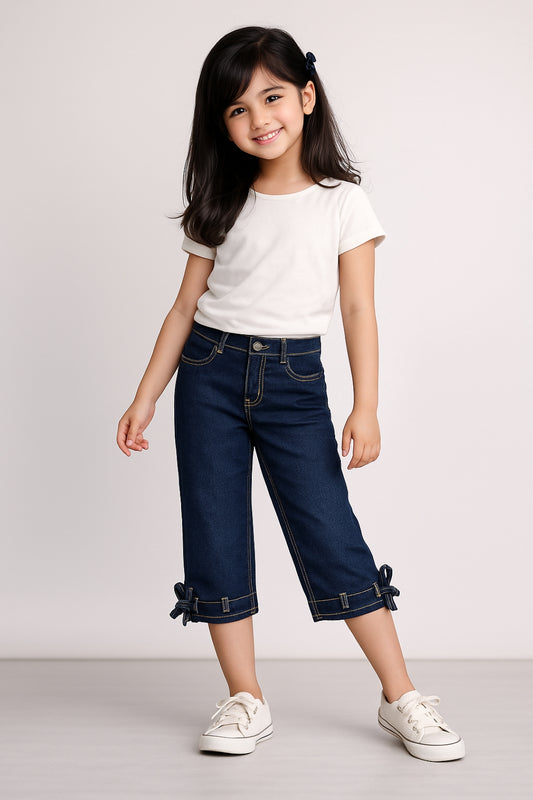 Girls Dar Blue Cotton Poly Solid Capri