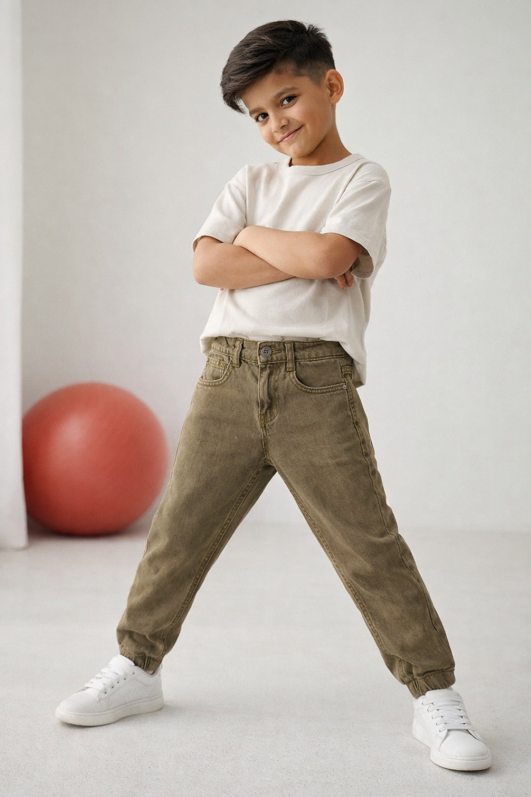 Boys Olive Regular Fit Joggers