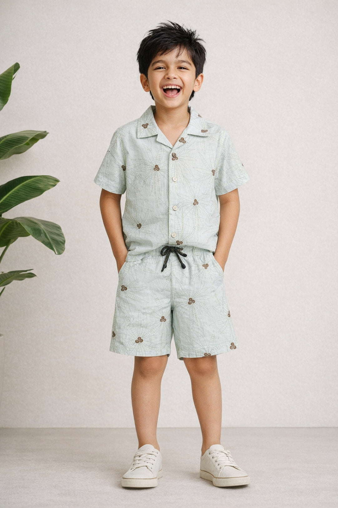 Boys Off White Printed Knee Length Shorts