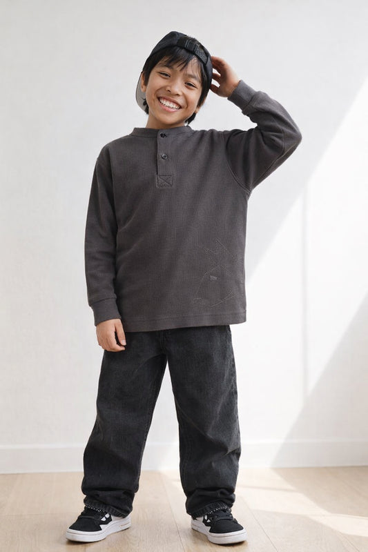Boys Dark Grey Henley Neck Solid T-Shirt