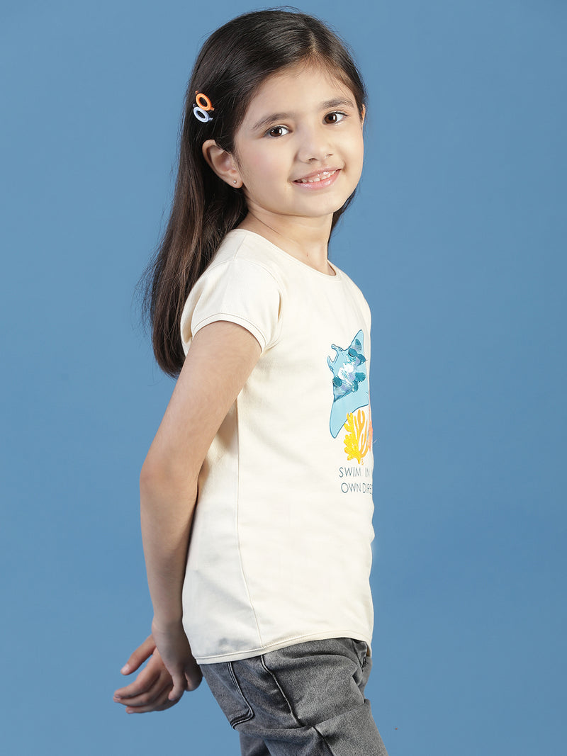 Girls Beige Printed T-shirt