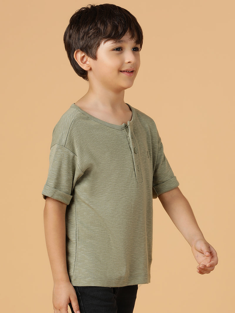 Boys Olive Viscose Solid Oversized Fit T-Shirt