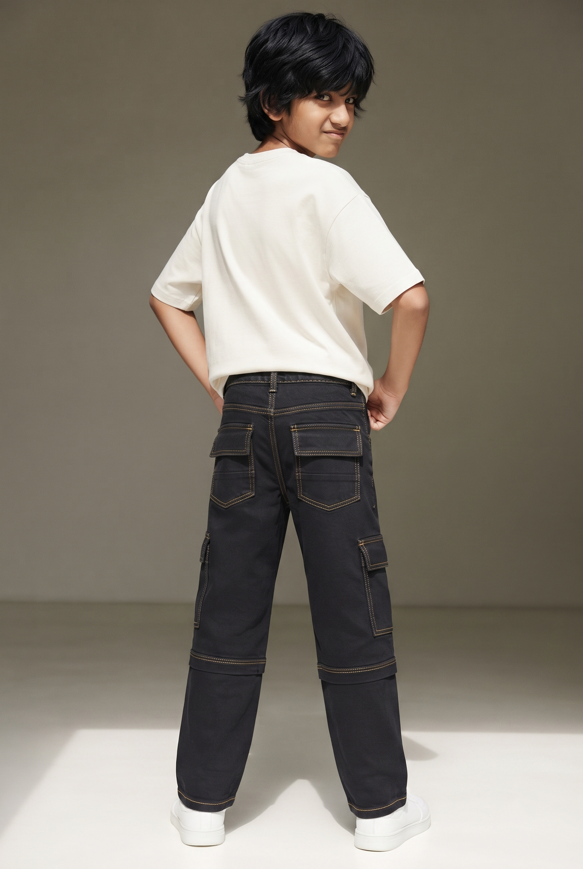 Boys Black Stretchable Dad Fit  Denim Cargo Jeans