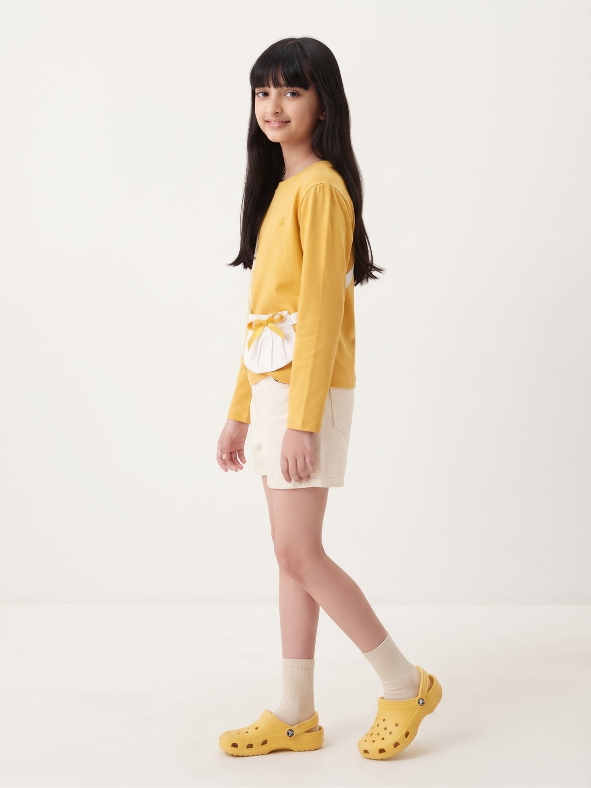 Girls Yellow Solid Cotton Full Sleeve T-Shirt