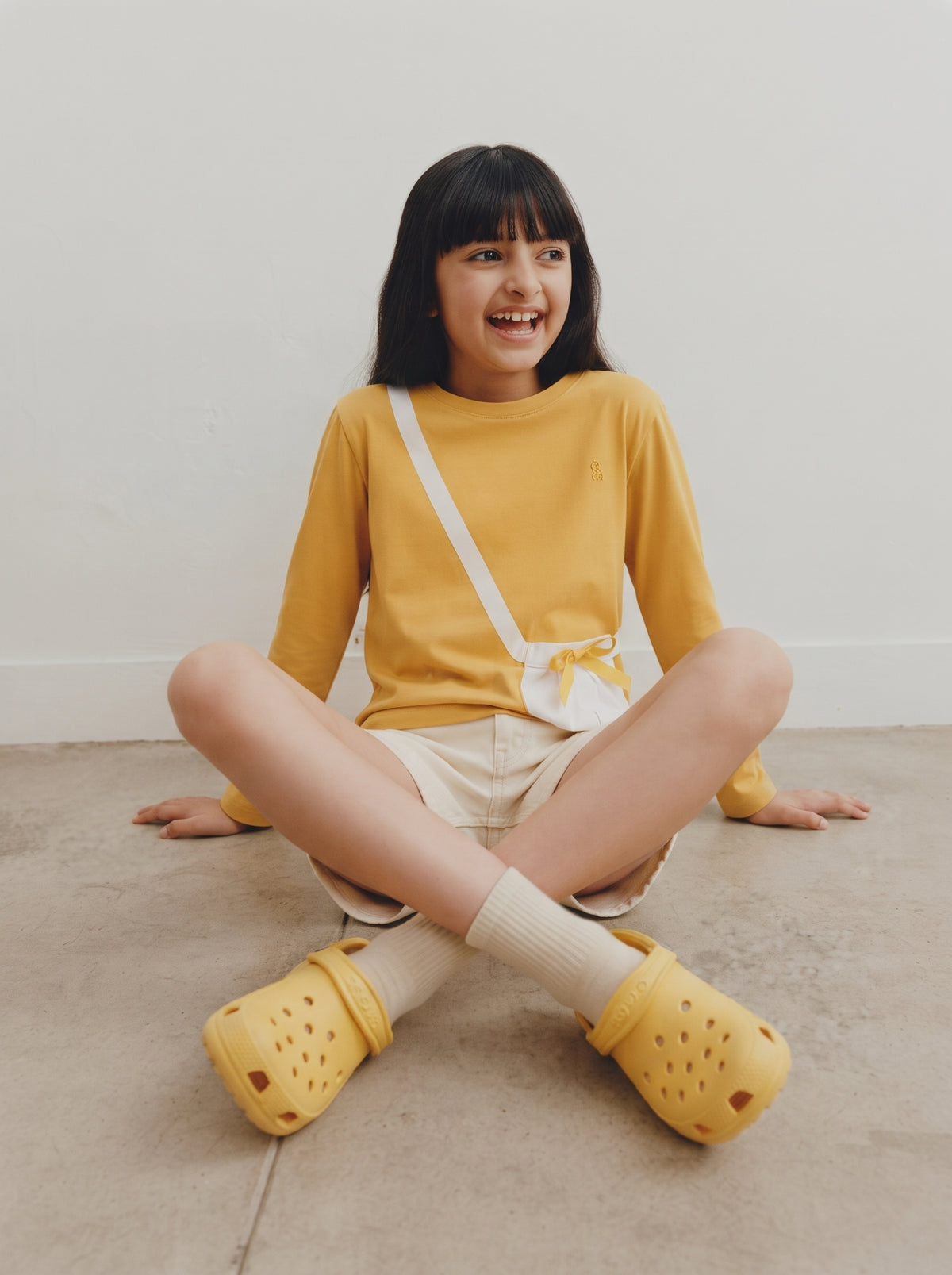 Girls Yellow Solid Cotton Full Sleeve T-Shirt