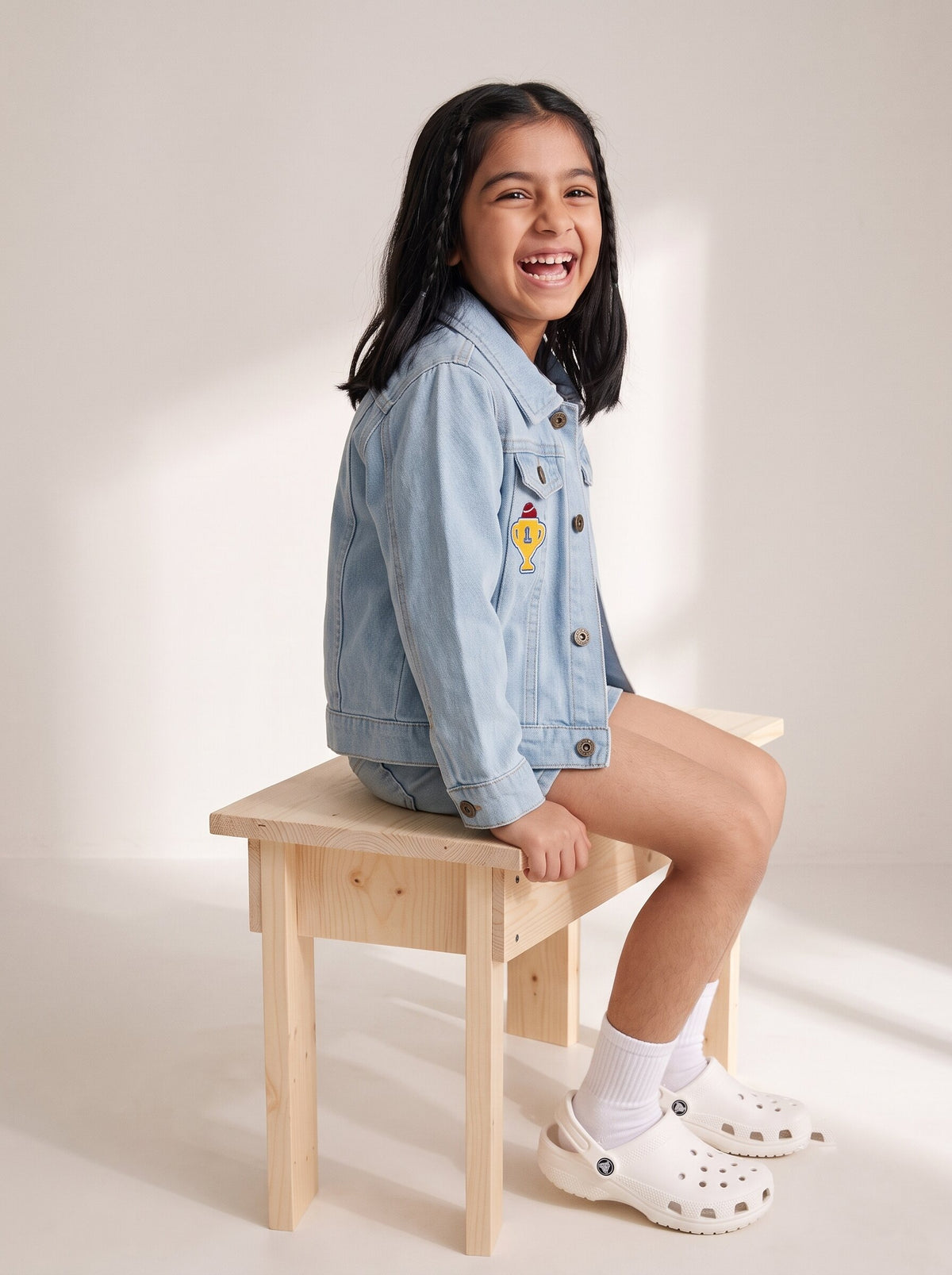 Boys & Girls Unisex Light Blue Denim Badge Regular Fit Jacket