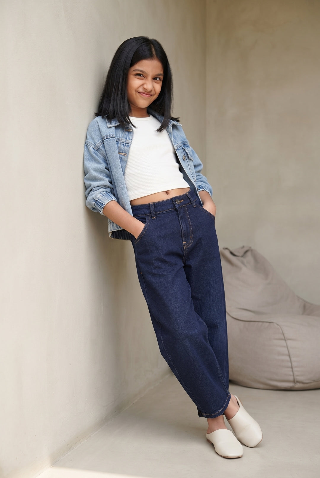 Girls Dark Blue Slouchy Fit Stretchable Denim Jeans