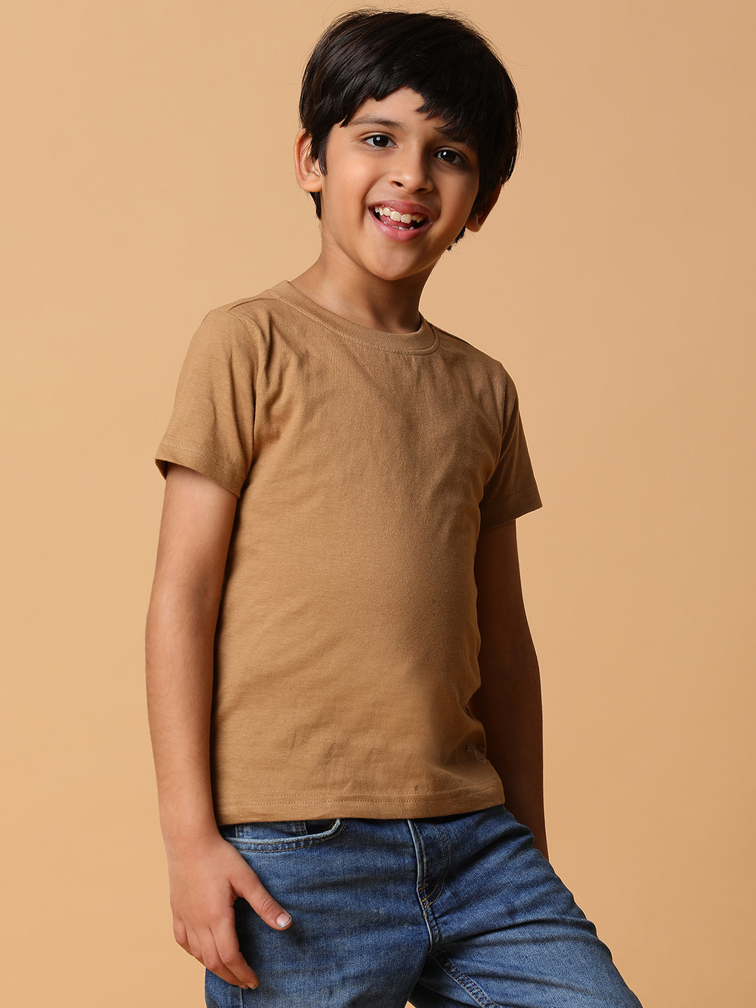 Boys Brown Solid Cotton T-shirt