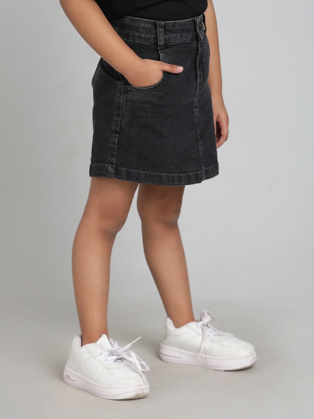 Girls Black A-Line Washed Lycra Above Knee Skirt