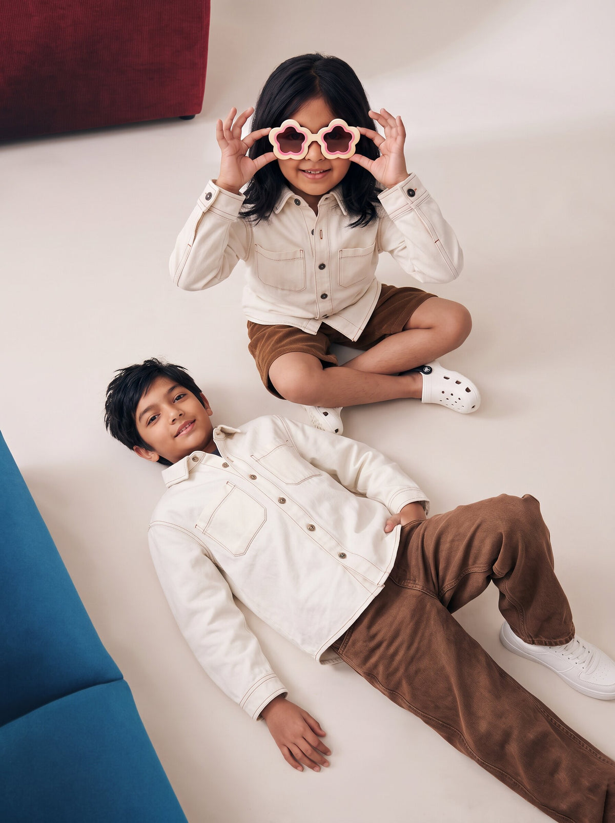 Boys & Girls Unisex White Cotton Washed Full Sleeve Shacket
