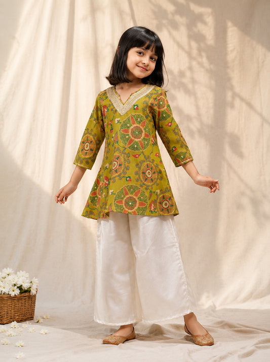 Girls Viscose Lime Green Printed Kurta with Palazzos
