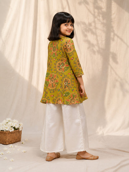 Girls Viscose Lime Green Printed Kurta with Palazzos
