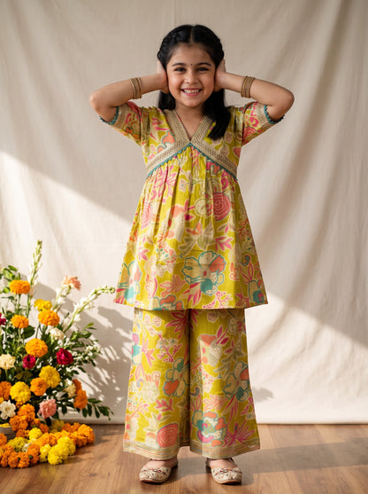 Girls Yellow Printed Kurta with Palazzos Set