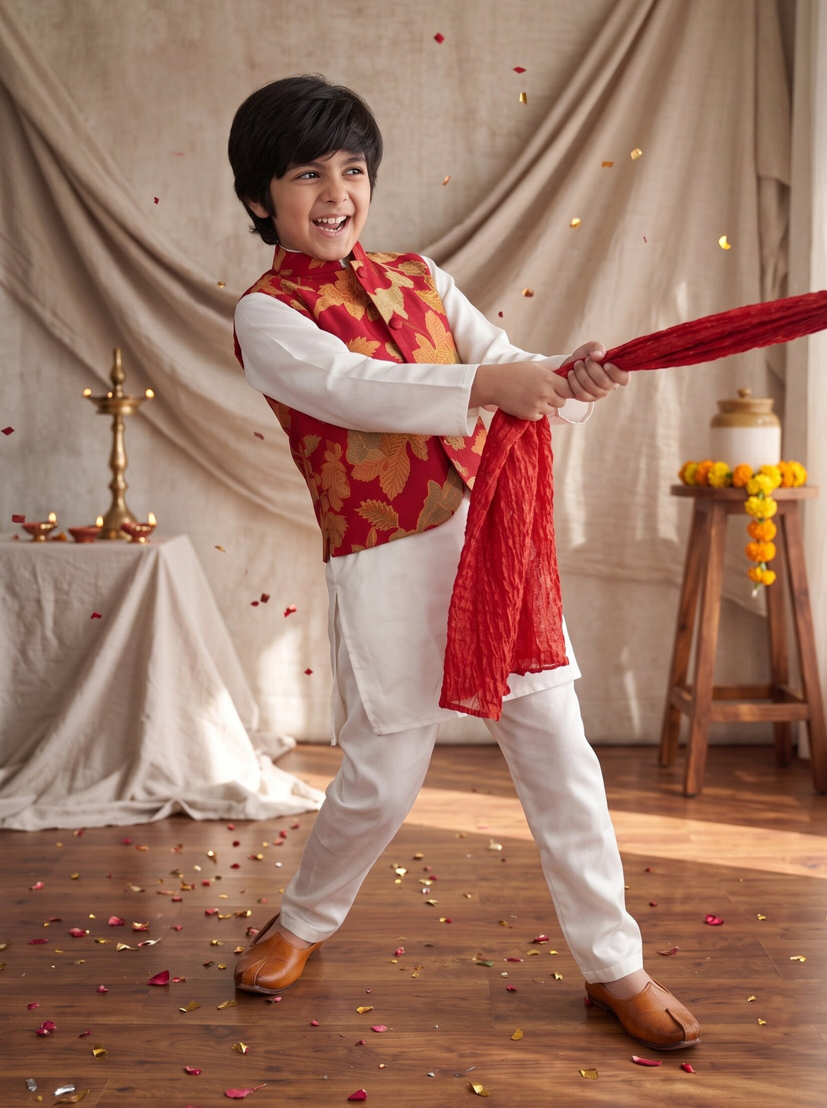 Boys Red Cream Viscose Printed Kurta Pyjama With Koti
