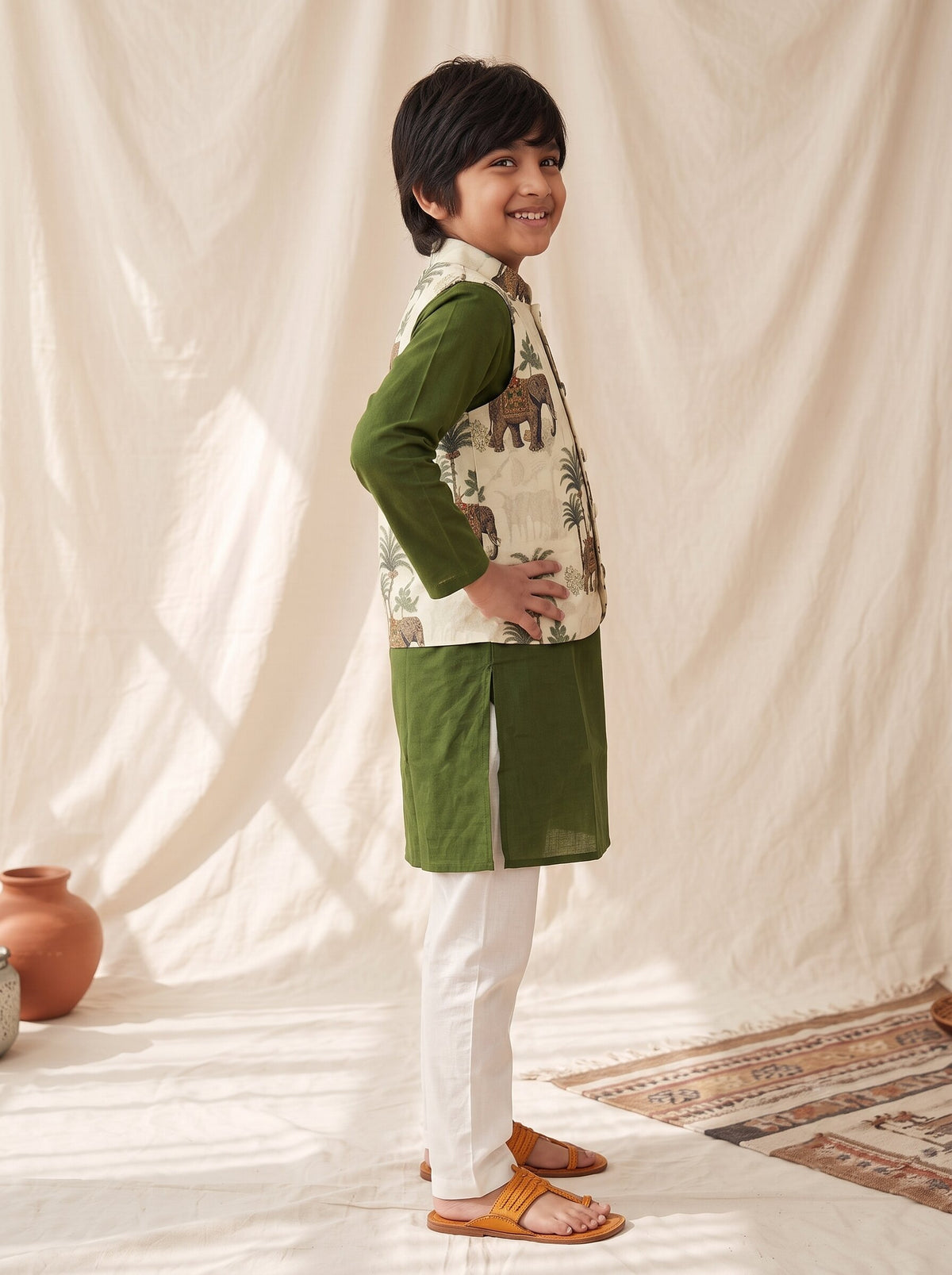 Boys Cream Green Viscose Printed Kurta Pyjama With Koti