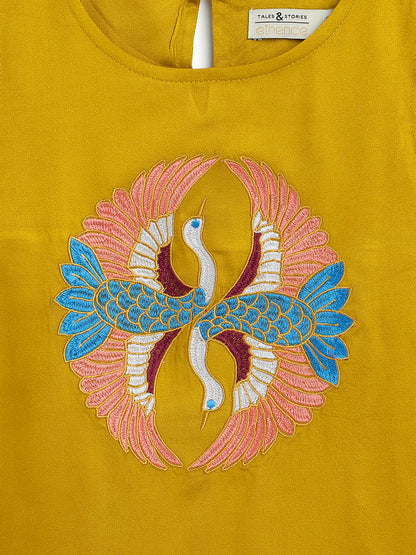 Girls Yellow & Cream Embroidered Ethnic Kurta Pant Set