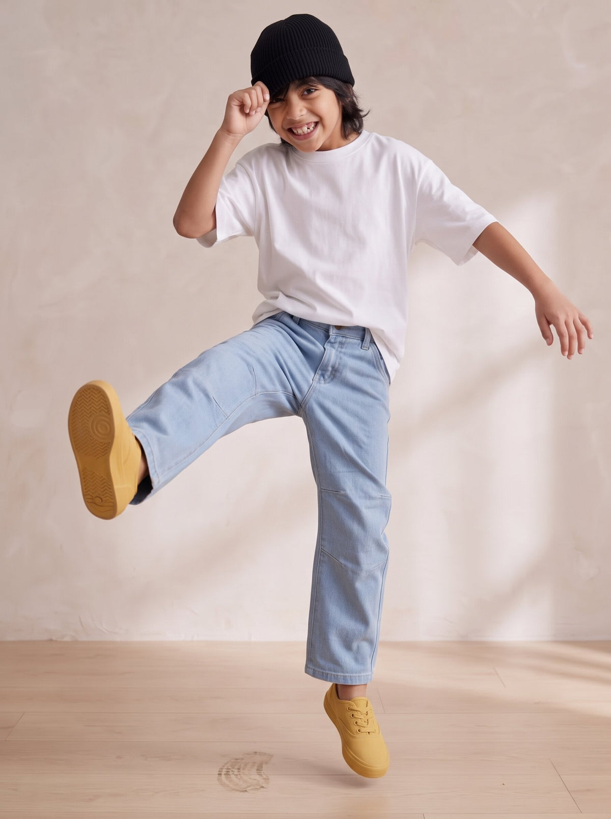 Boys Light Blue Washed Denim Lycra Straight Fit Jeans