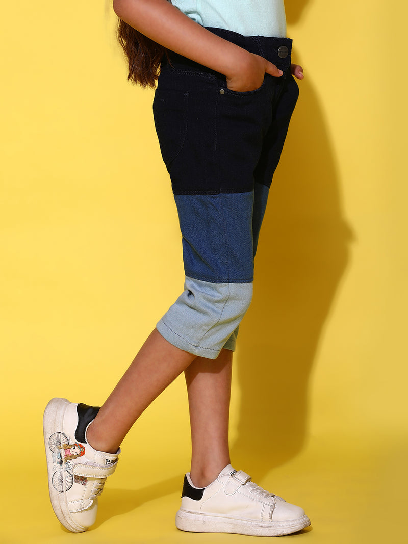 Girls Solid Light Blue Cotton Blend Slim Fit Capri