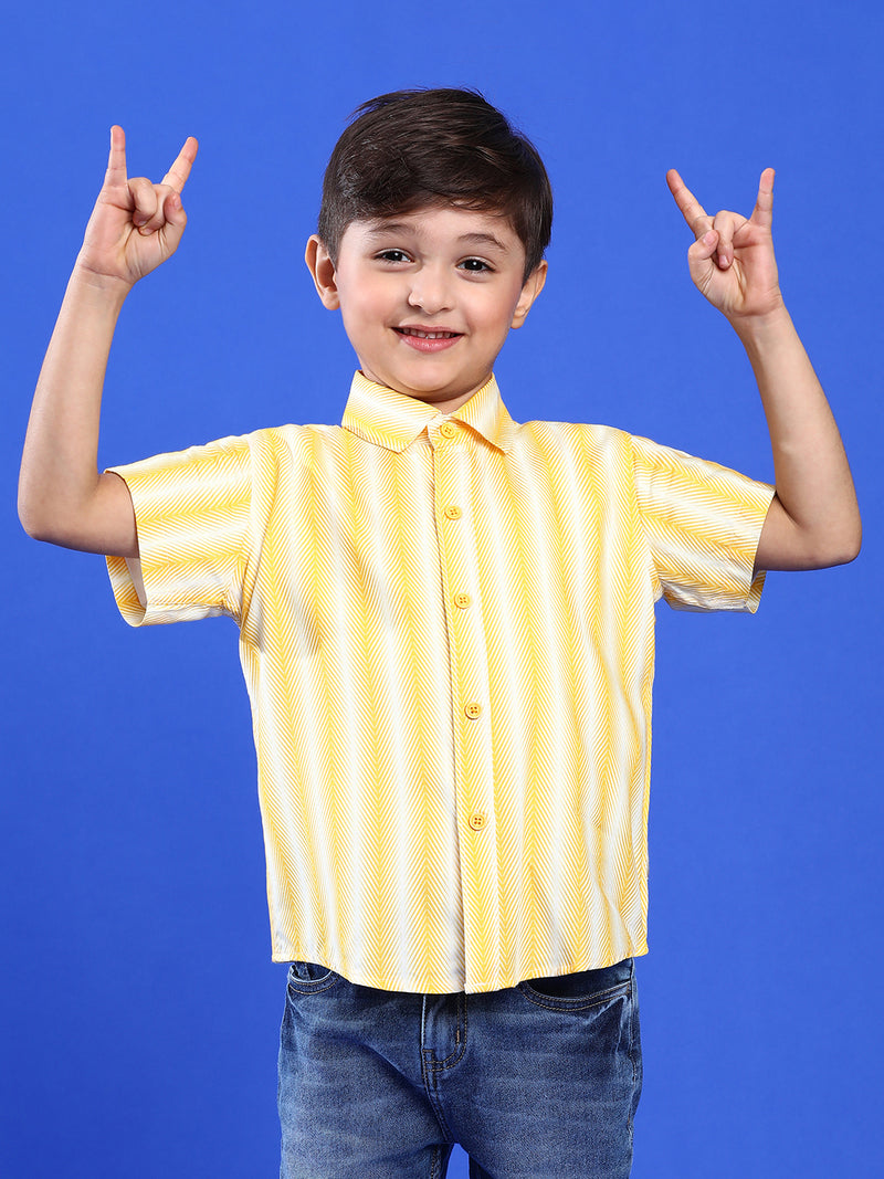 Boys Yellow Half Sleeves Viscos Printed Regular Fit Shirt