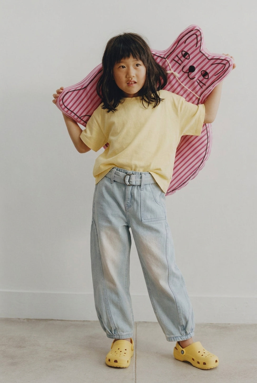 Girls Khakhi Tint Washed Denim Baggy Banana Fit Jeans with Belt