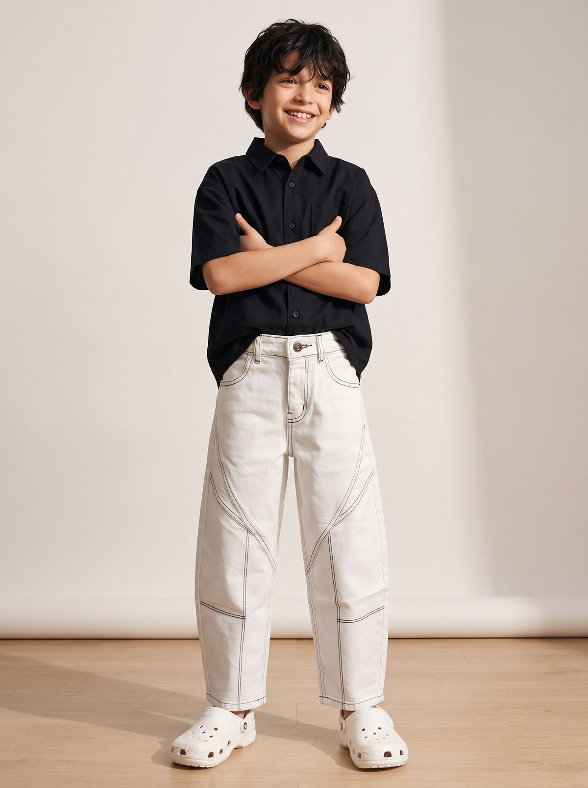 Boys White Lycra Solid Balloon Fit Jeans