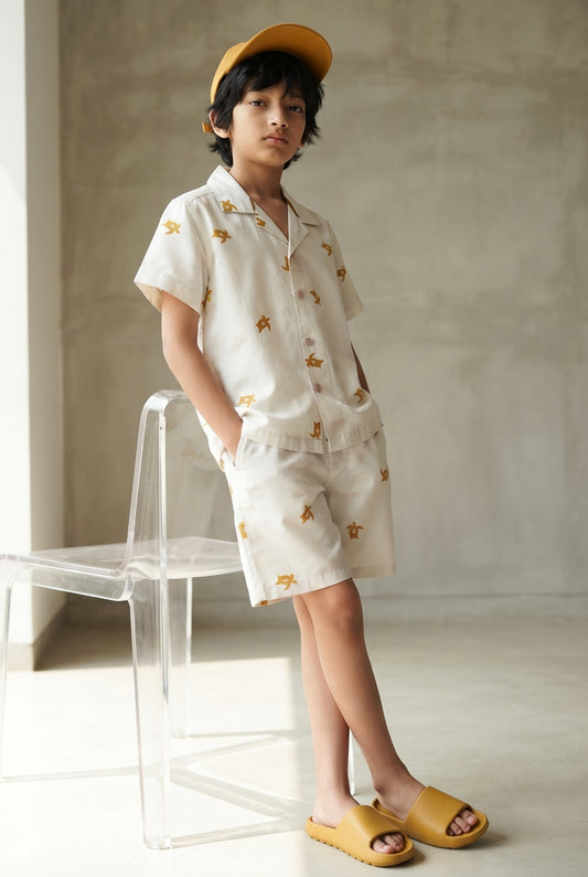 Boys Cotton Off White Animal Print Shirt & Shorts Co-Ord Set