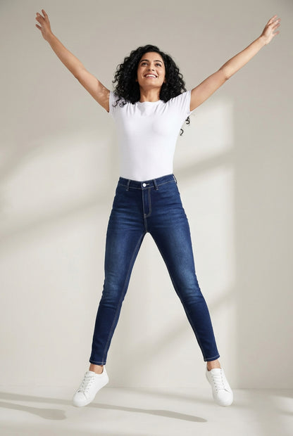 Women Dark Blue Skinny Fit Stretchable Denim Jeans