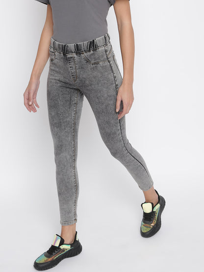 Women Skinny Fit Grey Denim Jegging