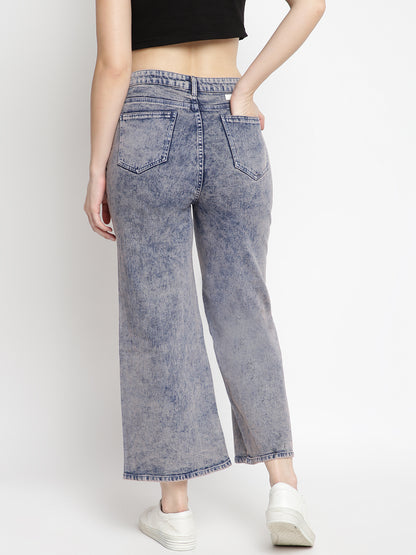 Women Pink Tint Flared Denim Jeans